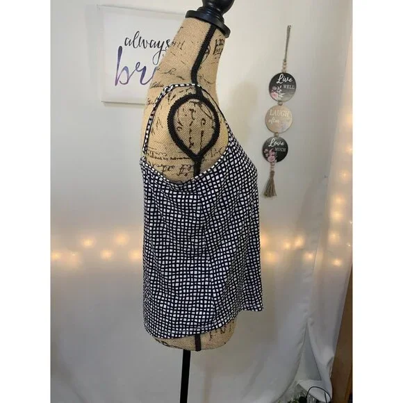 (B-57)The Limited Women’s M Black White Geometric Print Cami Tank Top Sleeveless - Picture 5 of 9